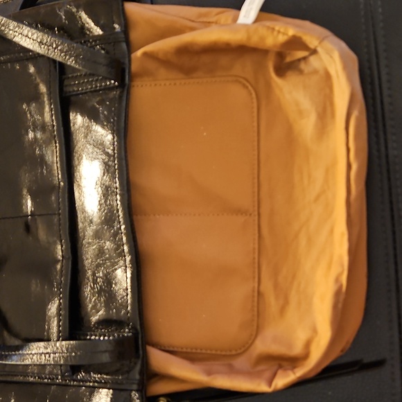 Hobo International Black Shoulder Bag Tote - Picture 6 of 13